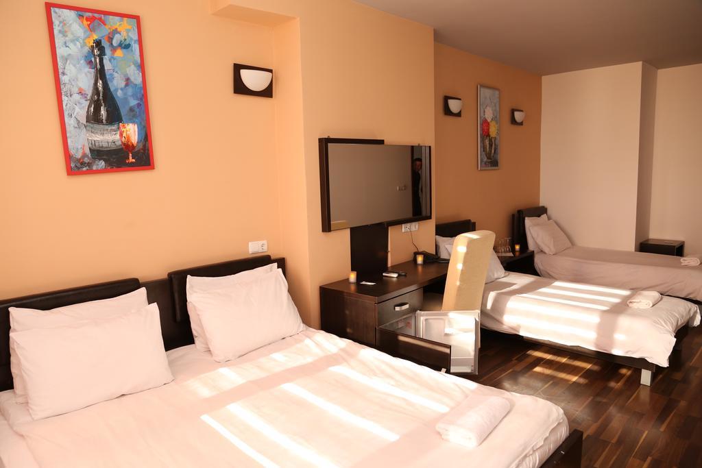Hotel Ok Prizren Esterno foto